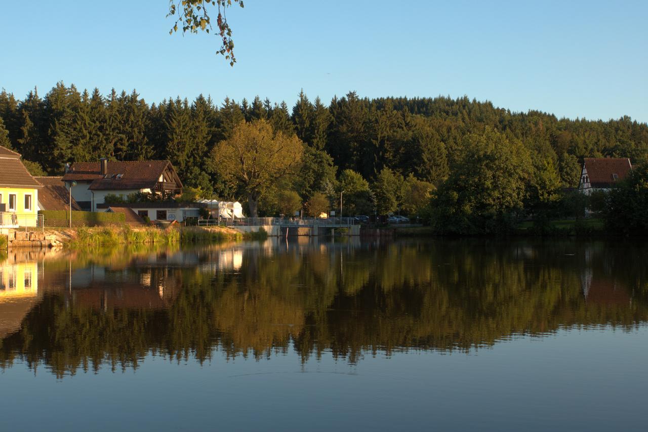 Seegasthof Franz Bolz Gbr Ellwangen Exterior foto